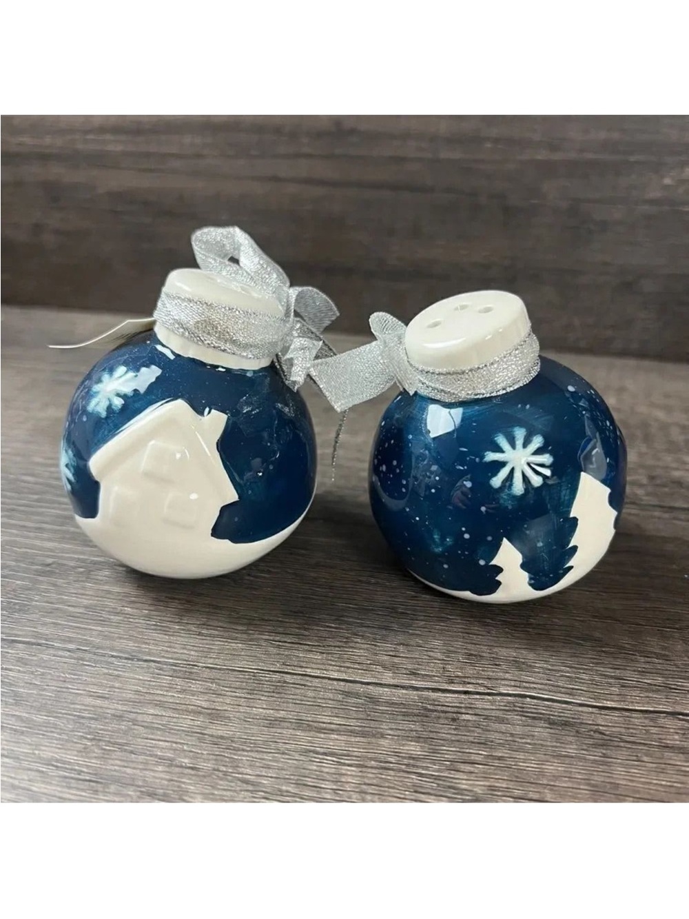 Navy Blue & White Snowflake Salt & Pepper Shakers Set
